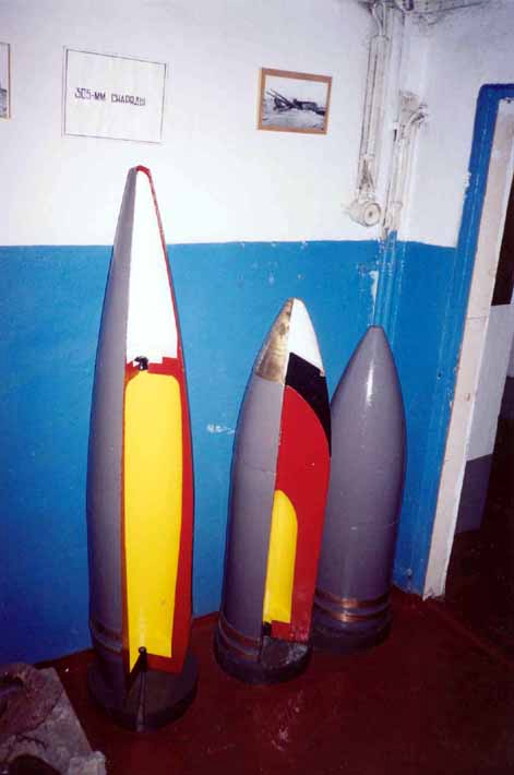 305mm shells